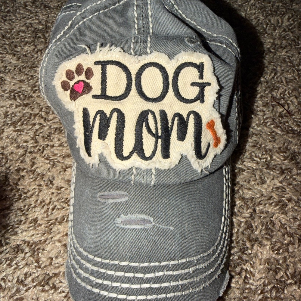 Dog Mom Distressed Baseball Cap - Gray